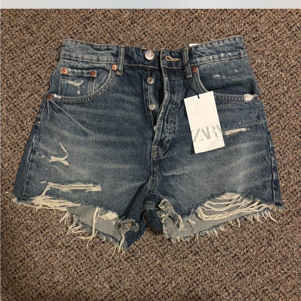 Zara Women's Blue Denim Shorts